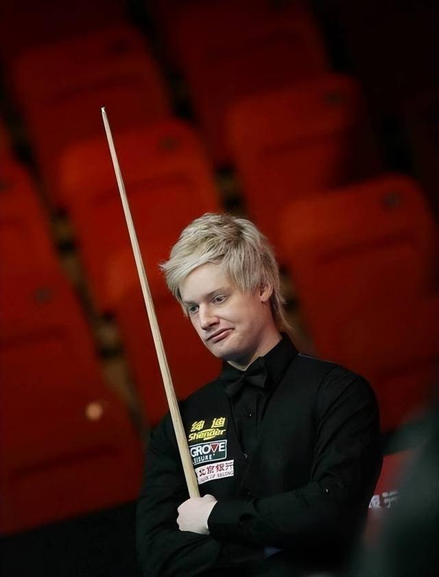 他的職業履 他的職業履